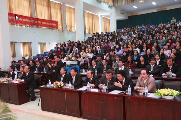 Toàn cảnh đại biểu về dự Lễ kỷ niệm - Ảnh: Châu Trung