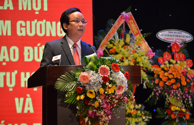 Trường Đại học Sư phạm – ĐHĐN tham dự lễ kỷ niệm Ngày Nhà giáo Việt Nam 20/11 và tổng kết 25 năm xây dựng và phát triển ĐHĐN (1994-2019)