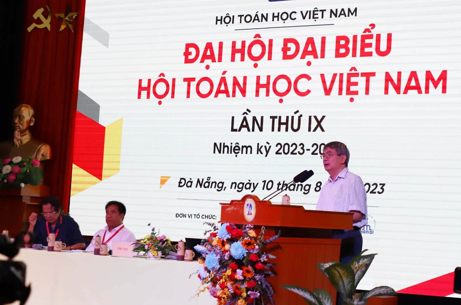 Dai hoi dai bieu Hoi Toan hoc Viet Nam lan thu 9 09
