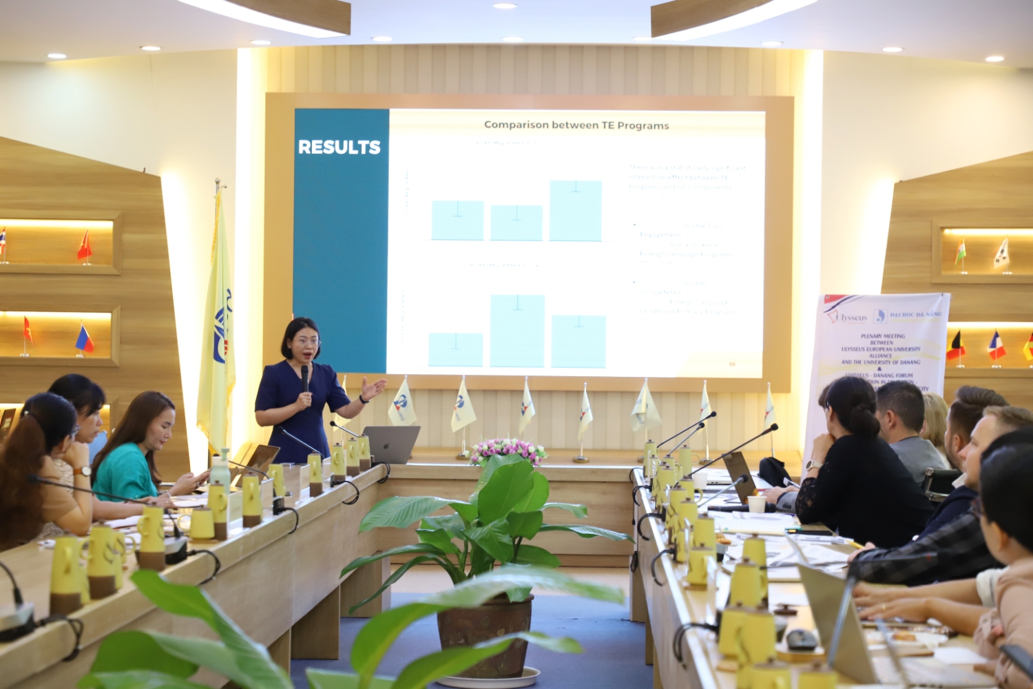 ThS. Lê Thị Thanh Tịnh chia sẻ một kết quả nghiên cứu trong bối cảnh quốc tế hóa giáo dục đại học ở Việt Nam.