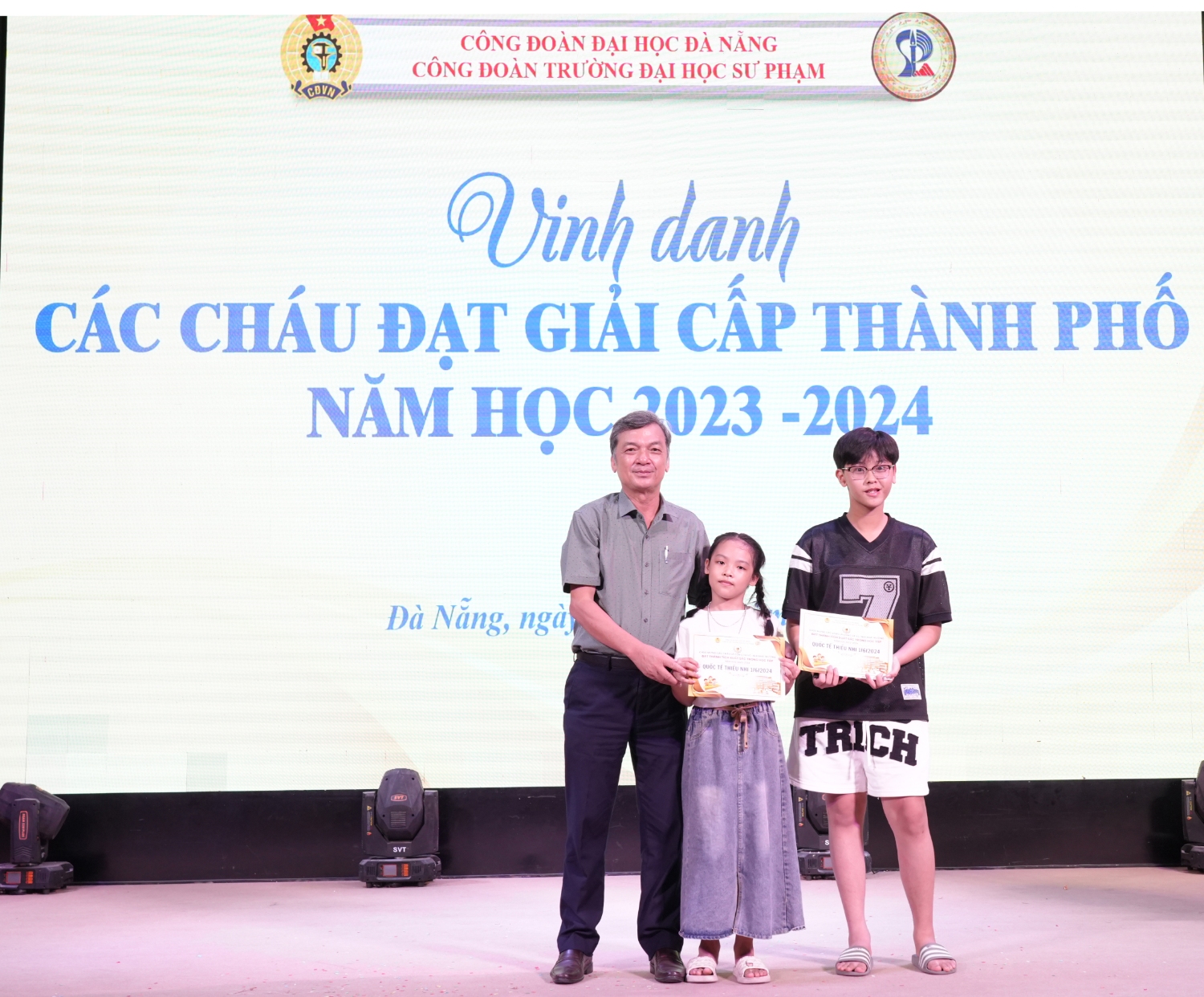 Vinh danh cap TP 02