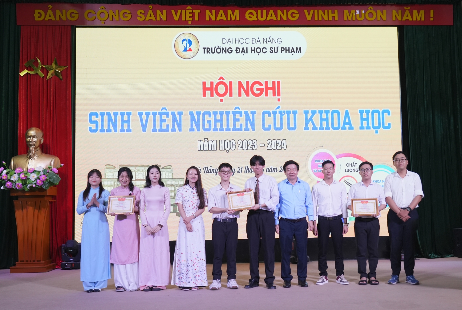 Hoi nghi SV NCKH Giai Nhat