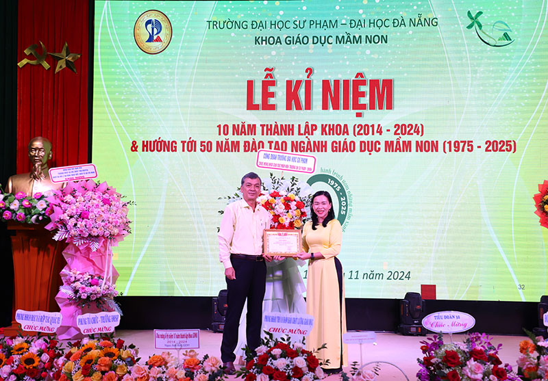 dt Khoa GDMN ky niem 10 nam thanh lap 10