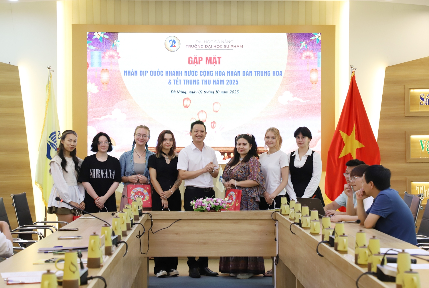 Chuc tet Trung thu LHS 04