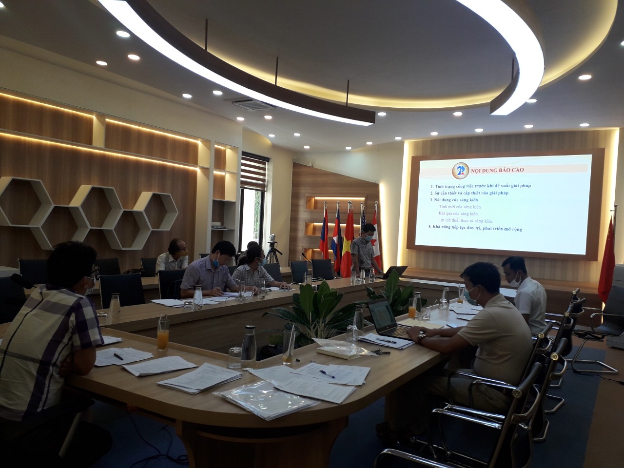 Một số hình ảnh tại buổi đánh giá