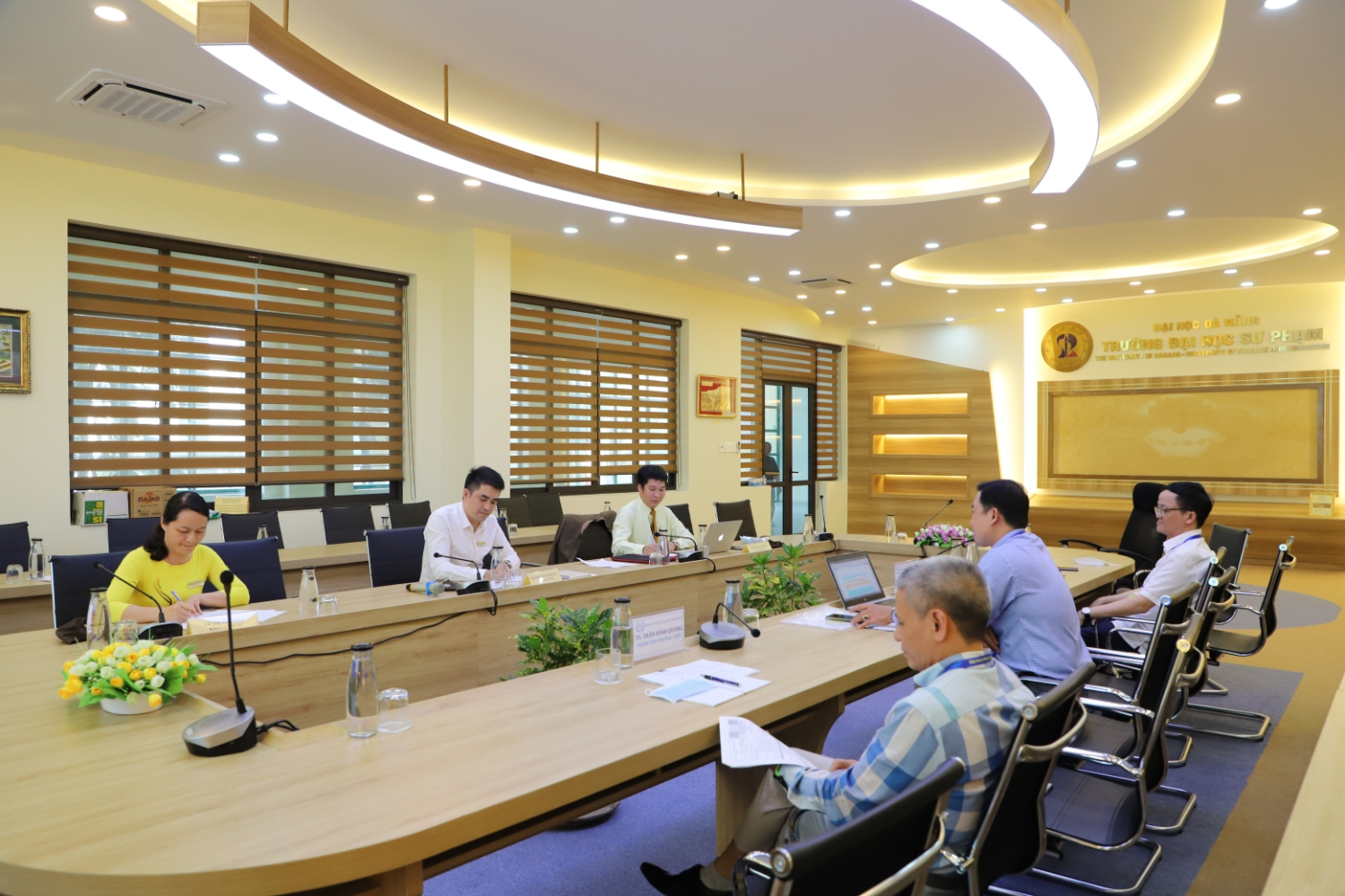 PHỎNG VẤN LÃNH ĐẠO KHOA LỊCH SỬ