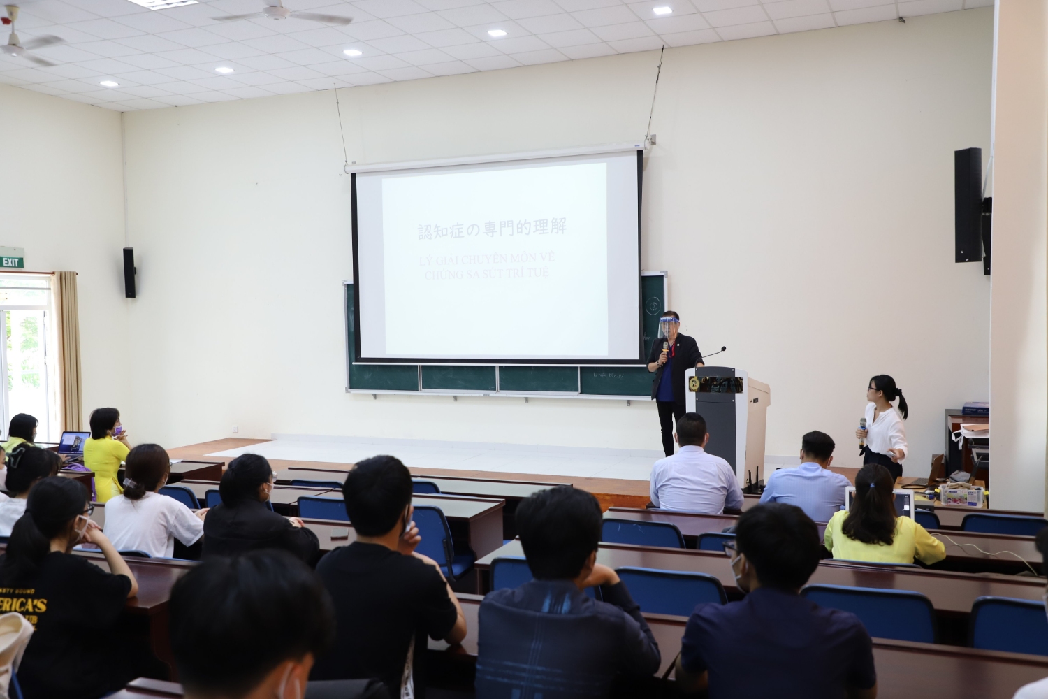 z3338243118712 109813db90e409562d65f6415da0b715