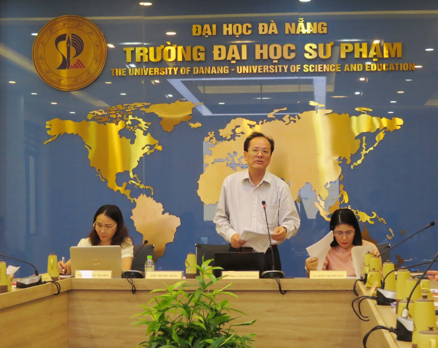 Hoi thao KH cach tiep can nghien cuu xay dung he gia tri 09