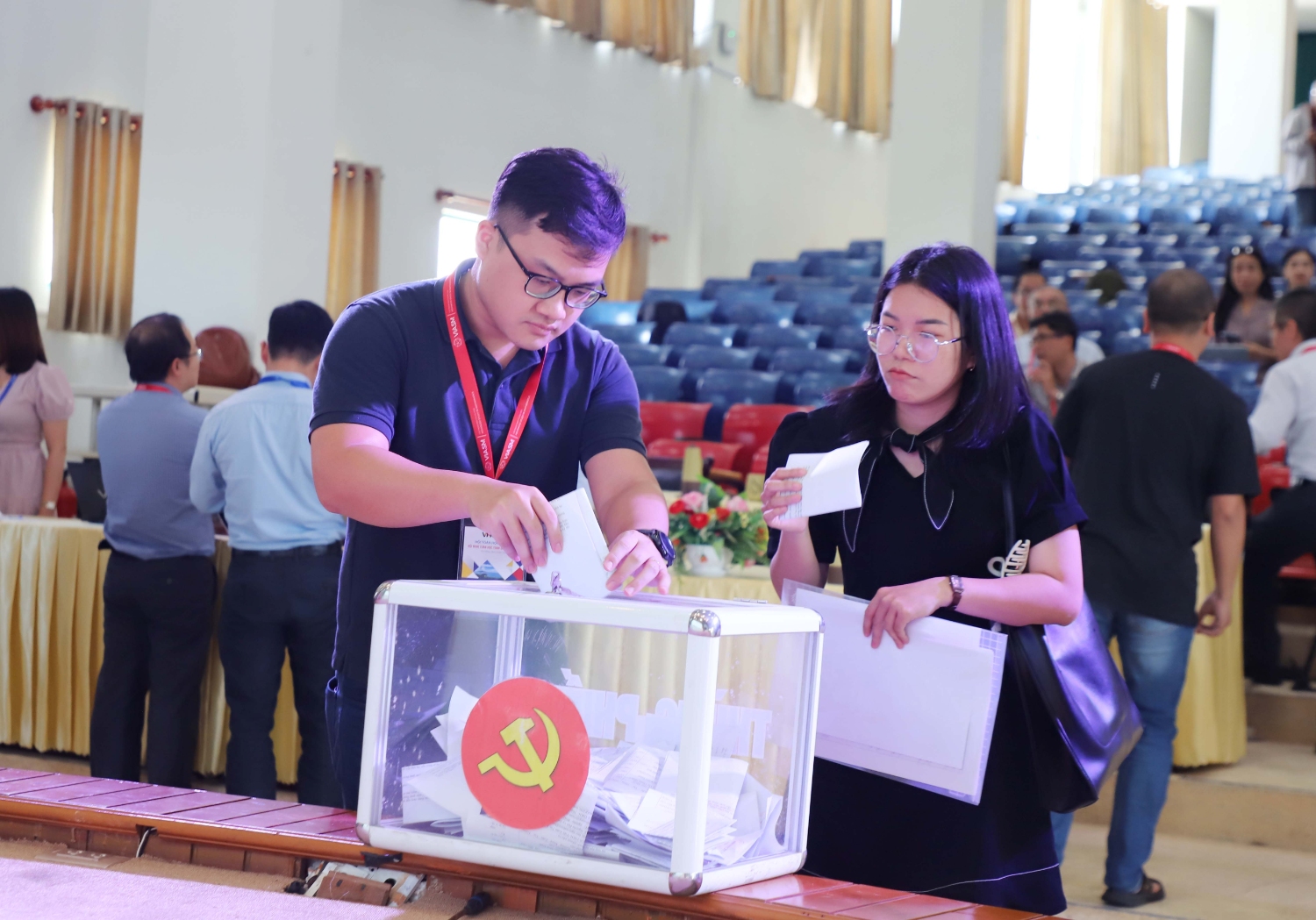 Dai hoi dai bieu Hoi Toan hoc Viet Nam lan thu 9 03