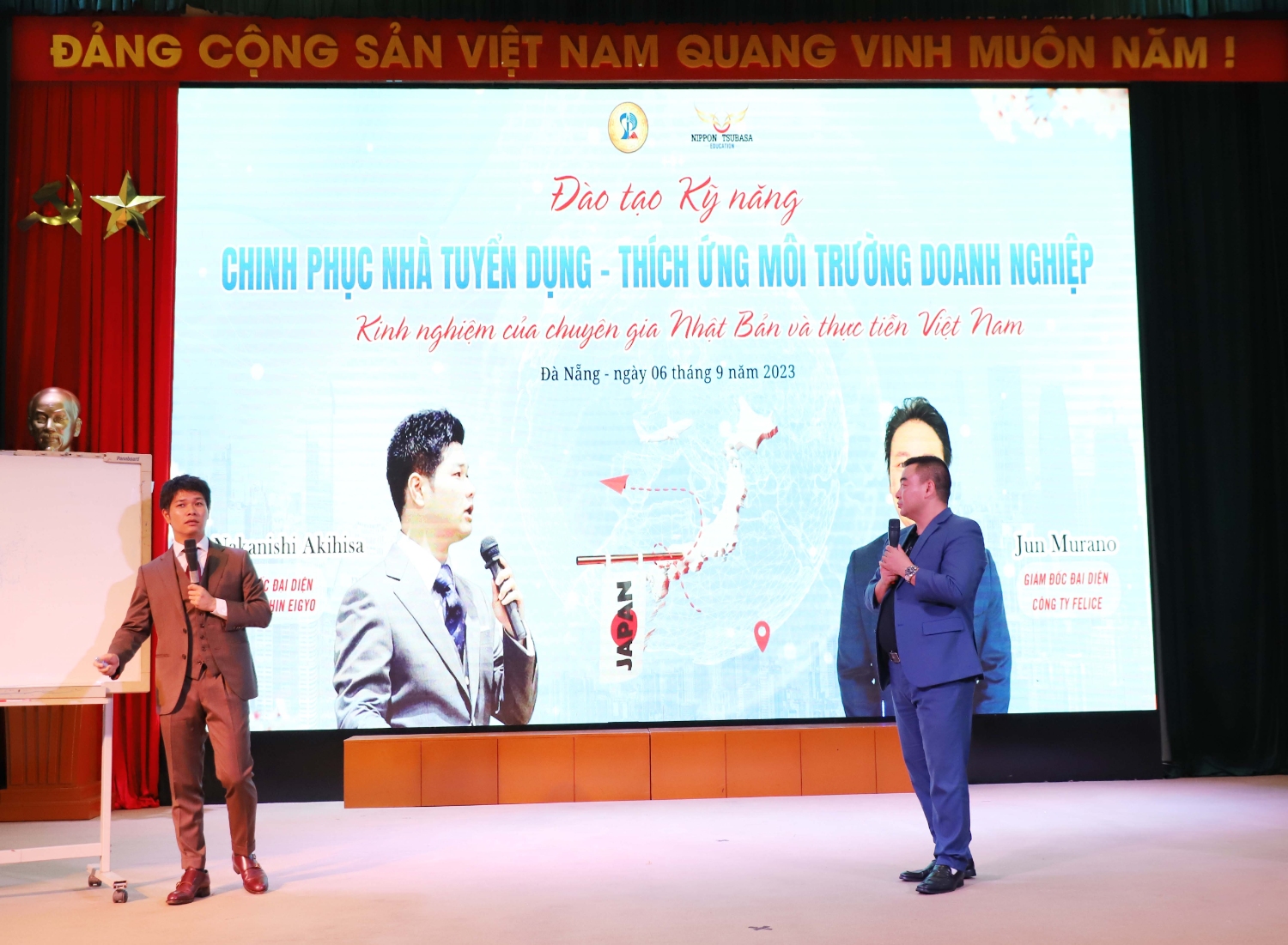 Dao tao ky nang chinh phuc nha tuyen dung cho sinh vien UED 03