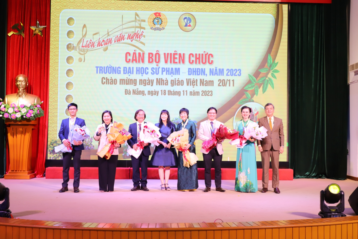 Lien hoan van nghe Ngay Nha giao Viet Nam 01