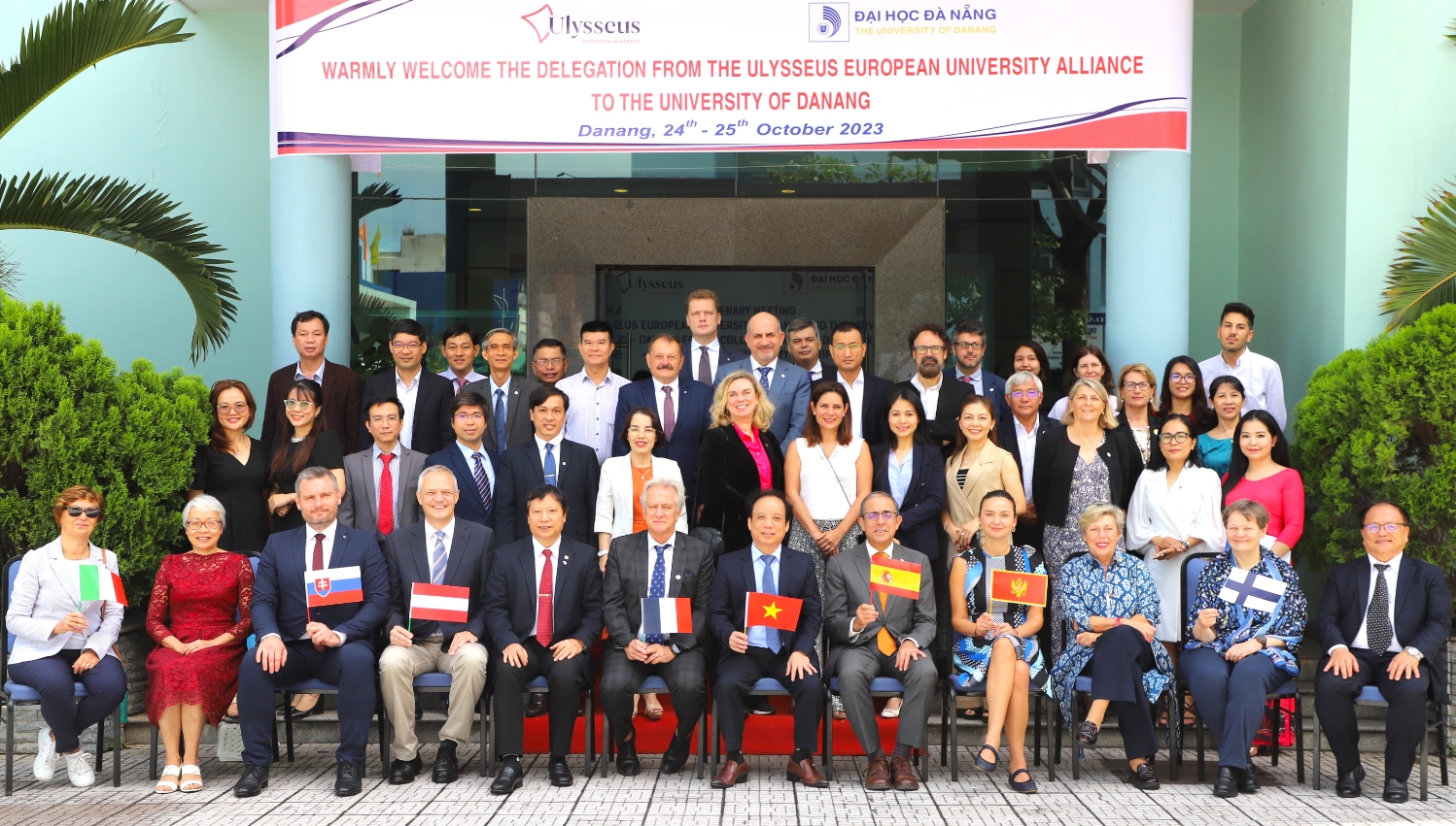 To chuc thanh cong chuoi hoi thao