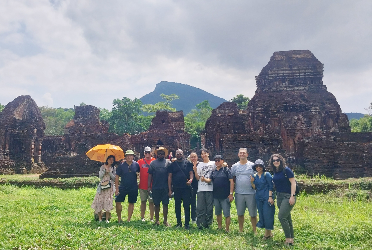 Thuc te ngon ngu van hoa tai Thanh dia My Son