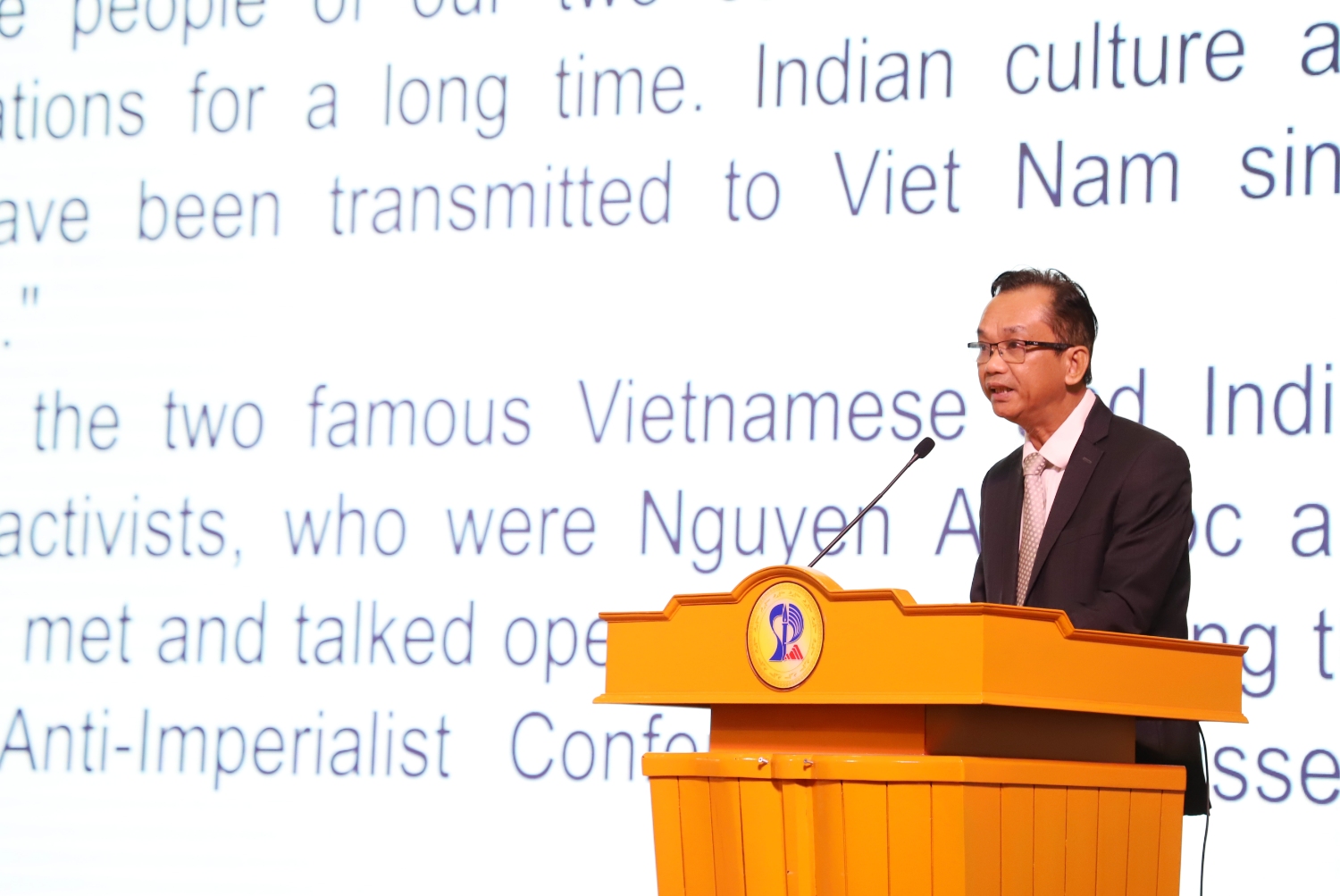 Gioi thieu van hoa Viet Nam An Do 14